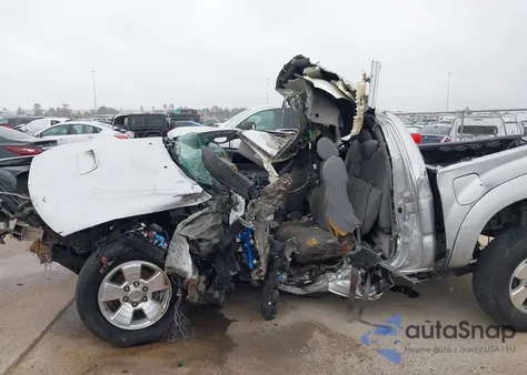 2007 Toyota Tacoma Double Cab Prerunner z USA, uszkodzony, nr VIN 5TEJU62N97Z401769